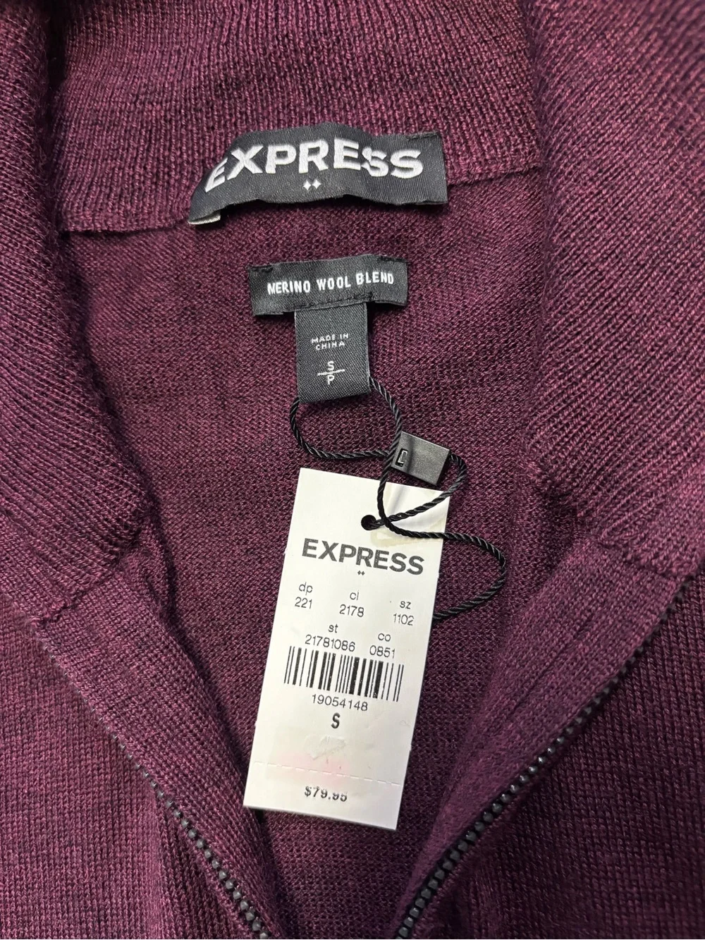 Express Men’s Lightweight Merino Wool Blend 1/2 Zip Burgundy NWT Small